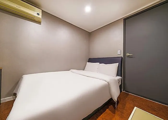 호텔 Gangdong Emheim *